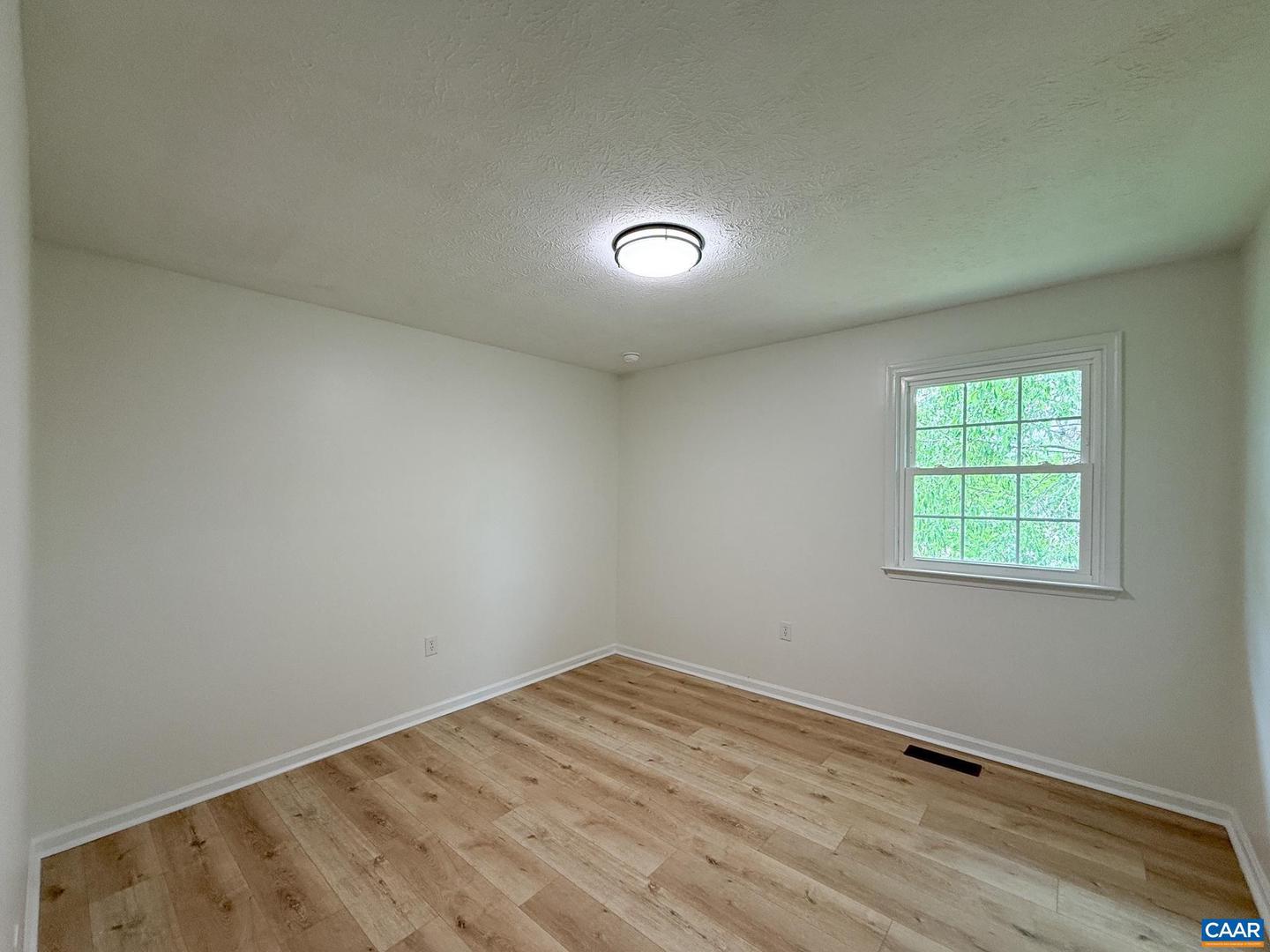 1207 4TH ST, WAYNESBORO, Virginia 22980, 3 Bedrooms Bedrooms, ,1 BathroomBathrooms,Residential,For sale,1207 4TH ST,669457 MLS # 669457