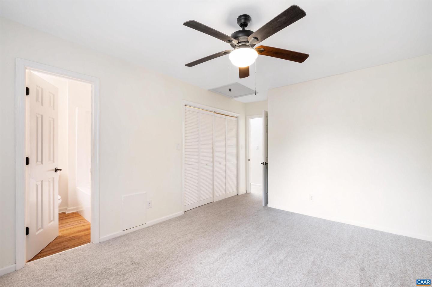 1552 GARDEN CT, CHARLOTTESVILLE, Virginia 22901, 2 Bedrooms Bedrooms, ,2 BathroomsBathrooms,Residential,For sale,1552 GARDEN CT,669463 MLS # 669463