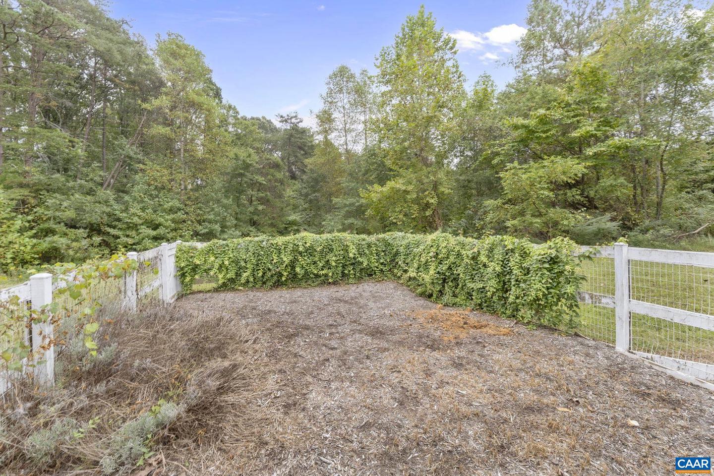 47 HOLLY SPRINGS DR, LOUISA, Virginia 23093, 3 Bedrooms Bedrooms, ,3 BathroomsBathrooms,Residential,For sale,47 HOLLY SPRINGS DR,669464 MLS # 669464