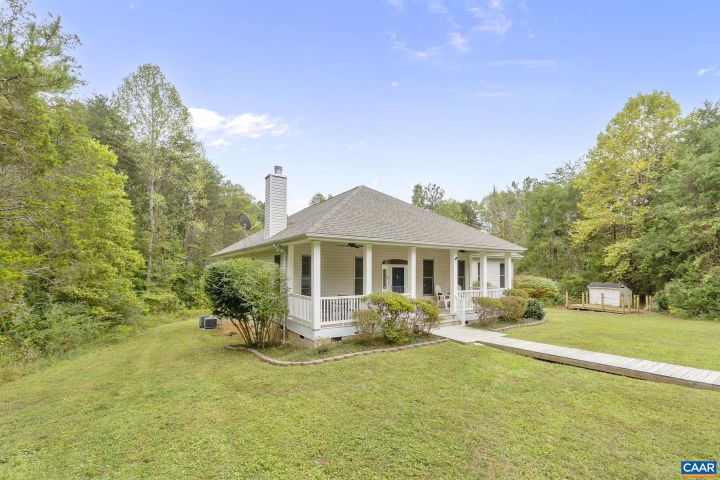 47 HOLLY SPRINGS DR, LOUISA, Virginia 23093, 3 Bedrooms Bedrooms, ,3 BathroomsBathrooms,Residential,For sale,47 HOLLY SPRINGS DR,669464 MLS # 669464