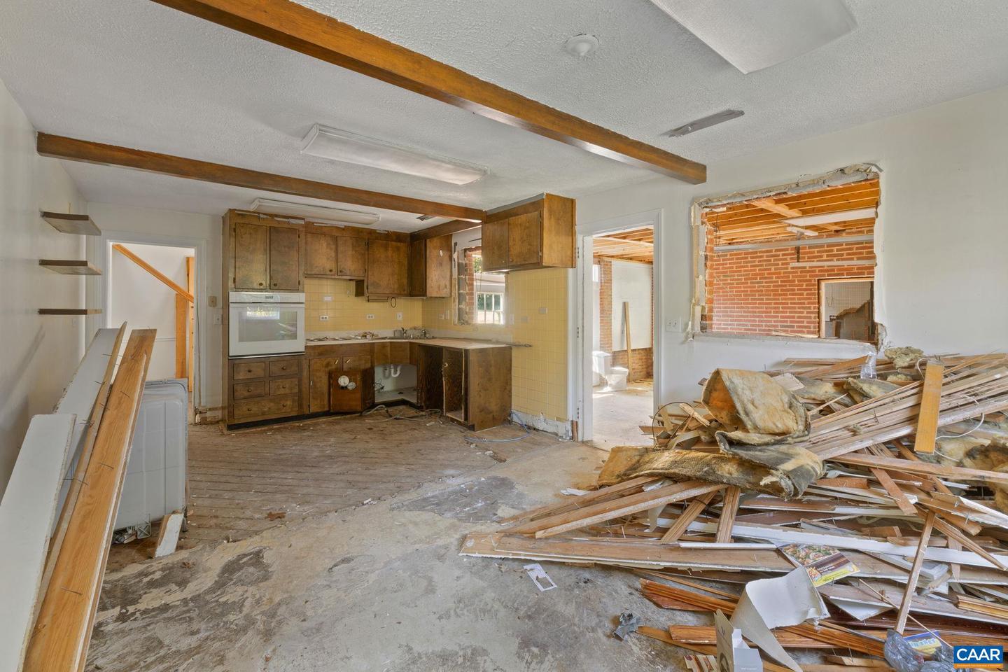 303 ALDERMAN RD, CHARLOTTESVILLE, Virginia 22903, 3 Bedrooms Bedrooms, ,1 BathroomBathrooms,Residential,For sale,303 ALDERMAN RD,669452 MLS # 669452