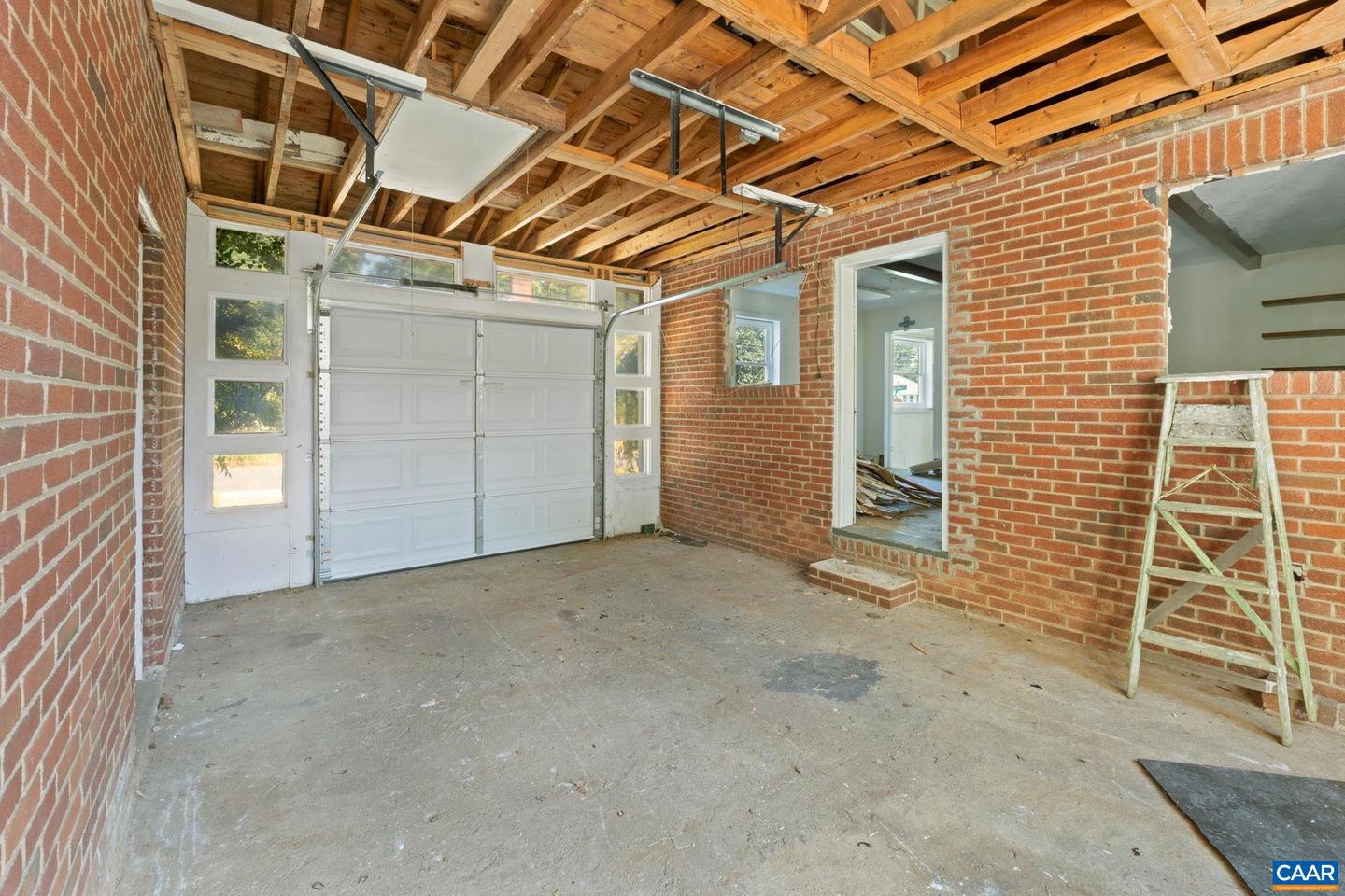 303 ALDERMAN RD, CHARLOTTESVILLE, Virginia 22903, 3 Bedrooms Bedrooms, ,1 BathroomBathrooms,Residential,For sale,303 ALDERMAN RD,669452 MLS # 669452