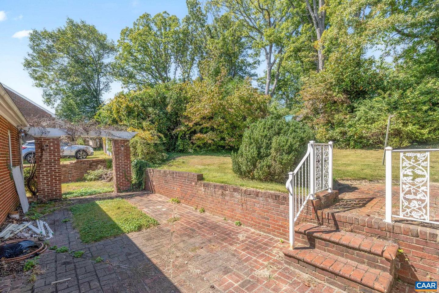 303 ALDERMAN RD, CHARLOTTESVILLE, Virginia 22903, 3 Bedrooms Bedrooms, ,1 BathroomBathrooms,Residential,For sale,303 ALDERMAN RD,669452 MLS # 669452