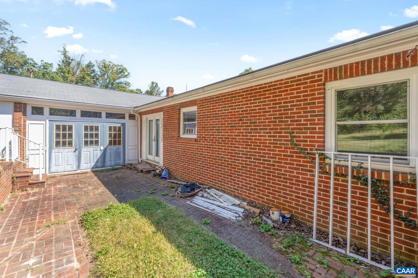 303 ALDERMAN RD, CHARLOTTESVILLE, Virginia 22903, 3 Bedrooms Bedrooms, ,1 BathroomBathrooms,Residential,For sale,303 ALDERMAN RD,669452 MLS # 669452