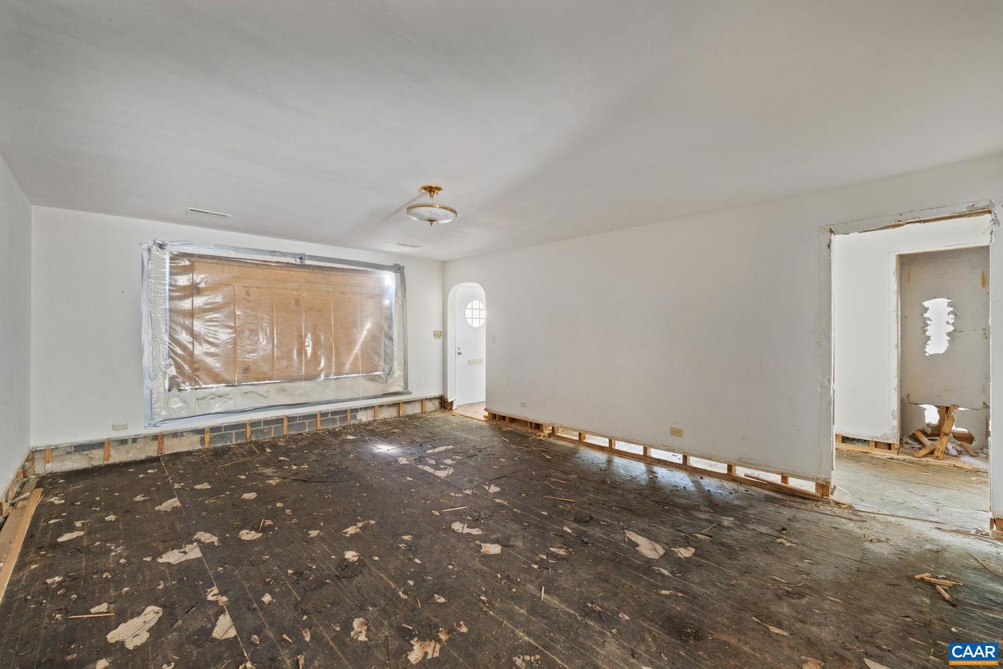 303 ALDERMAN RD, CHARLOTTESVILLE, Virginia 22903, 3 Bedrooms Bedrooms, ,1 BathroomBathrooms,Residential,For sale,303 ALDERMAN RD,669452 MLS # 669452