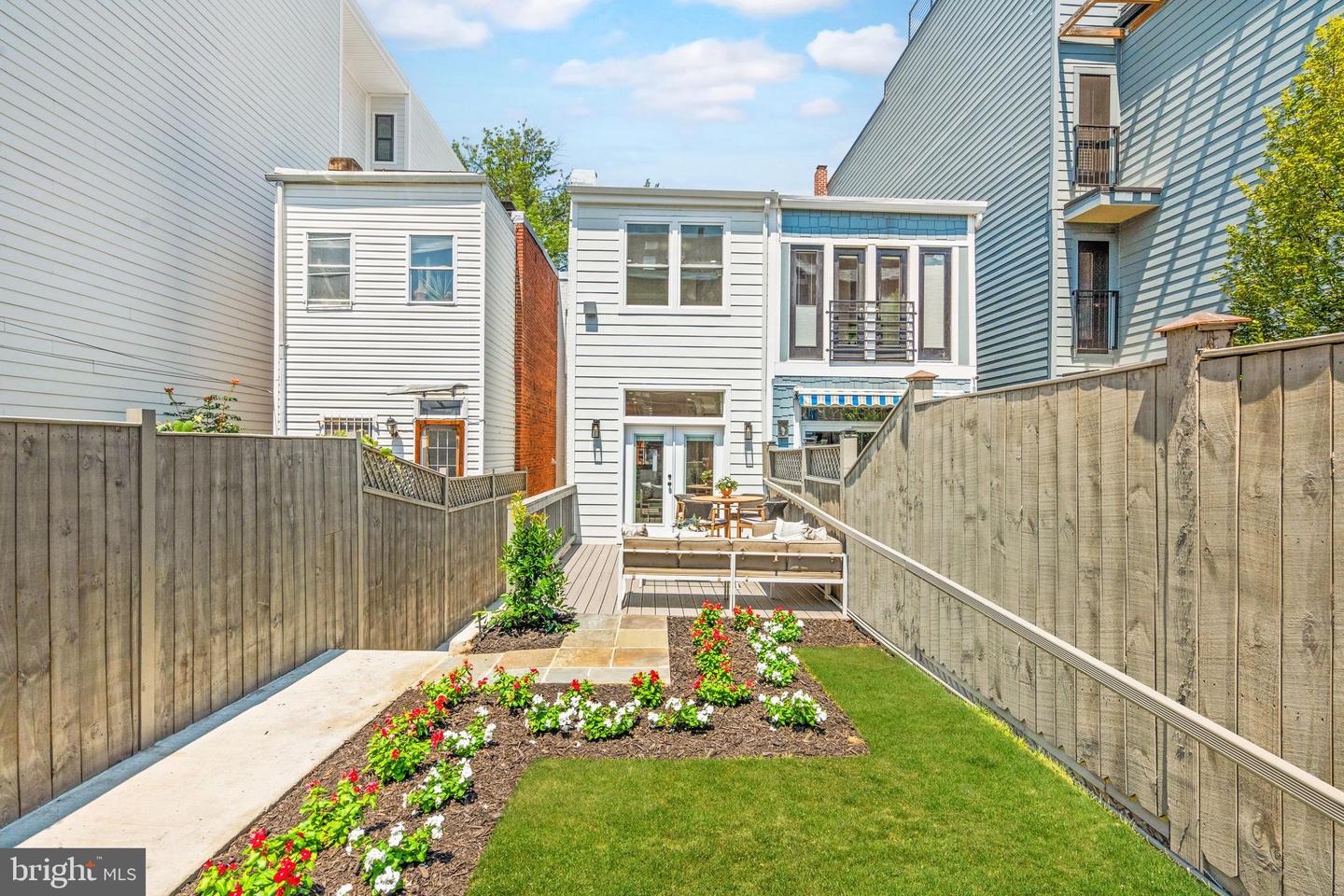1710 EUCLID ST NW, WASHINGTON, District Of Columbia 20009, 4 Bedrooms Bedrooms, ,3 BathroomsBathrooms,Residential,For sale,1710 EUCLID ST NW,DCDC2224534 MLS # DCDC2224534
