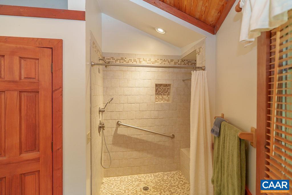 536 REDBUD DR, STANARDSVILLE, Virginia 22973, 2 Bedrooms Bedrooms, ,2 BathroomsBathrooms,Residential,For sale,536 REDBUD DR,669445 MLS # 669445