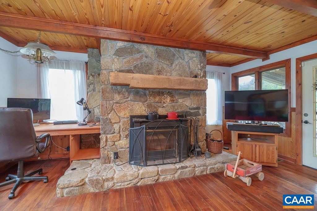 536 REDBUD DR, STANARDSVILLE, Virginia 22973, 2 Bedrooms Bedrooms, ,2 BathroomsBathrooms,Residential,For sale,536 REDBUD DR,669445 MLS # 669445