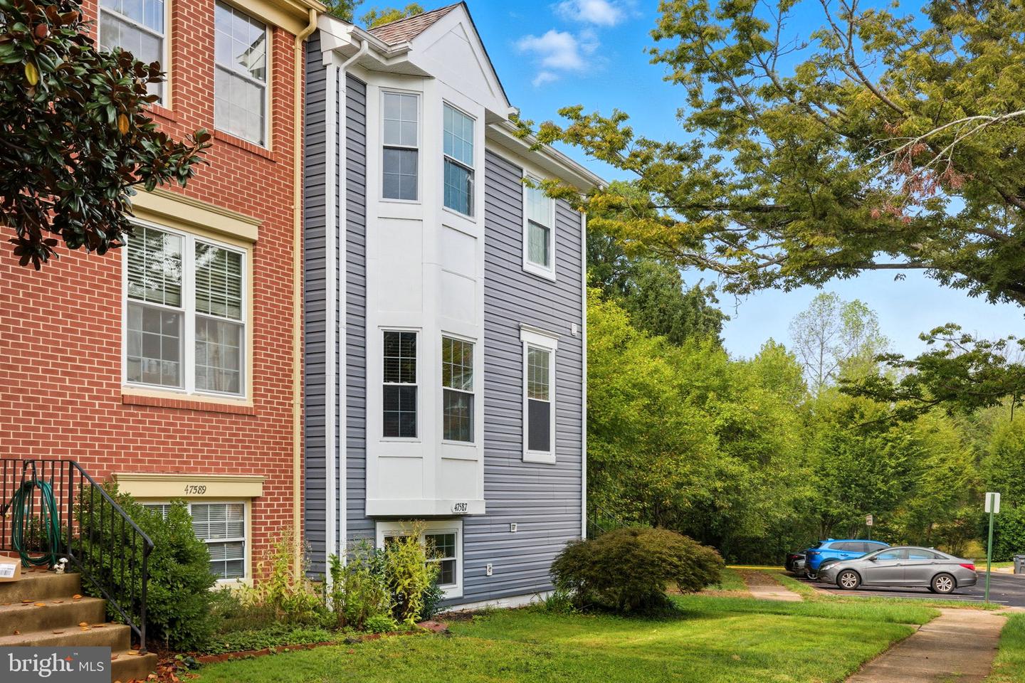 47587 COMER SQ, STERLING, Virginia 20165, 4 Bedrooms Bedrooms, ,3 BathroomsBathrooms,Residential,For sale,47587 COMER SQ,VALO2107772 MLS # VALO2107772