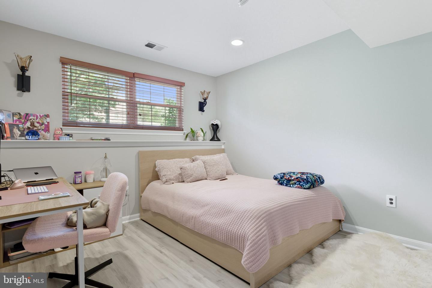 47587 COMER SQ, STERLING, Virginia 20165, 4 Bedrooms Bedrooms, ,3 BathroomsBathrooms,Residential,For sale,47587 COMER SQ,VALO2107772 MLS # VALO2107772