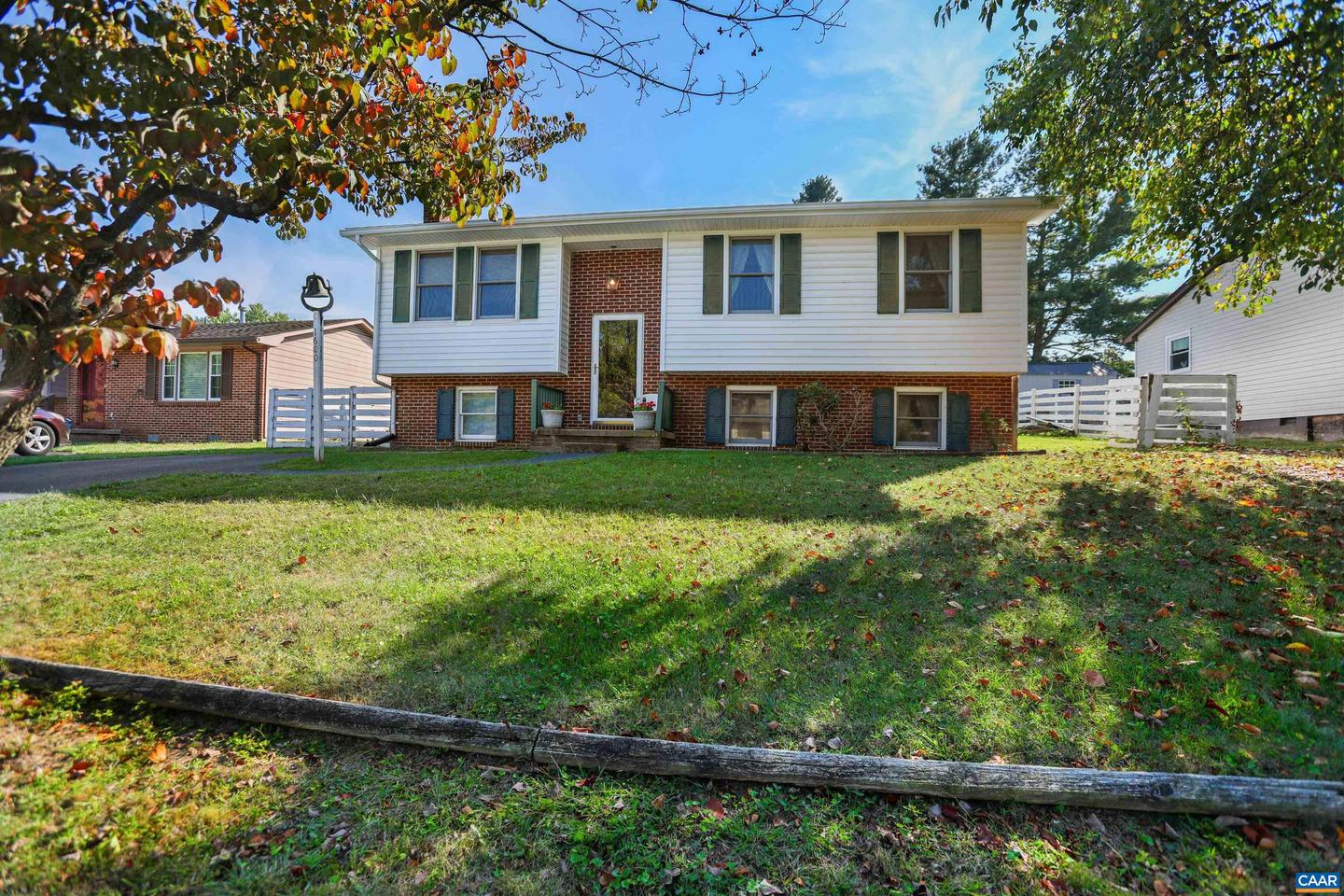 1600 STUART ST, WAYNESBORO, Virginia 22980, 4 Bedrooms Bedrooms, ,2 BathroomsBathrooms,Residential,For sale,1600 STUART ST,669449 MLS # 669449