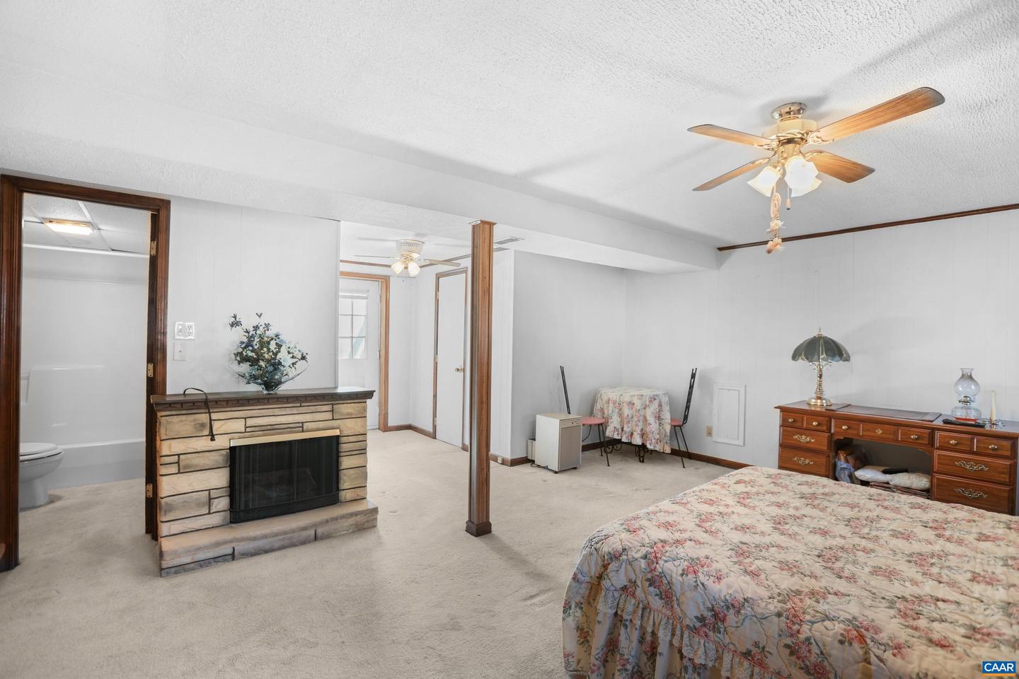1600 STUART ST, WAYNESBORO, Virginia 22980, 4 Bedrooms Bedrooms, ,2 BathroomsBathrooms,Residential,For sale,1600 STUART ST,669449 MLS # 669449