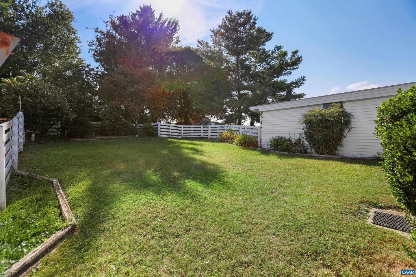 1600 STUART ST, WAYNESBORO, Virginia 22980, 4 Bedrooms Bedrooms, ,2 BathroomsBathrooms,Residential,For sale,1600 STUART ST,669449 MLS # 669449