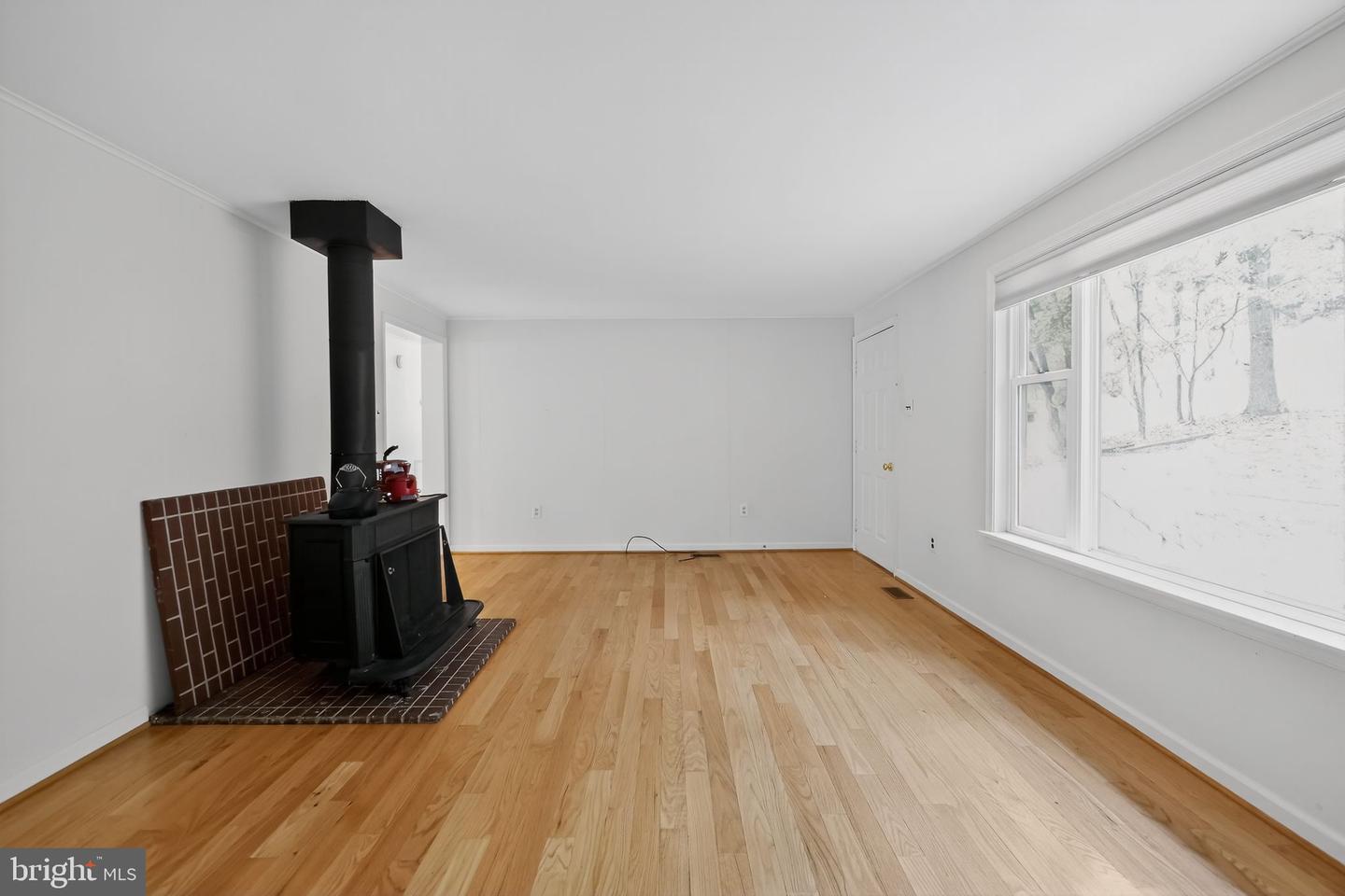 1251 LAKEVIEW DR, CROSS JUNCTION, Virginia 22625, 2 Bedrooms Bedrooms, ,2 BathroomsBathrooms,Residential,For sale,1251 LAKEVIEW DR,VAFV2037098 MLS # VAFV2037098