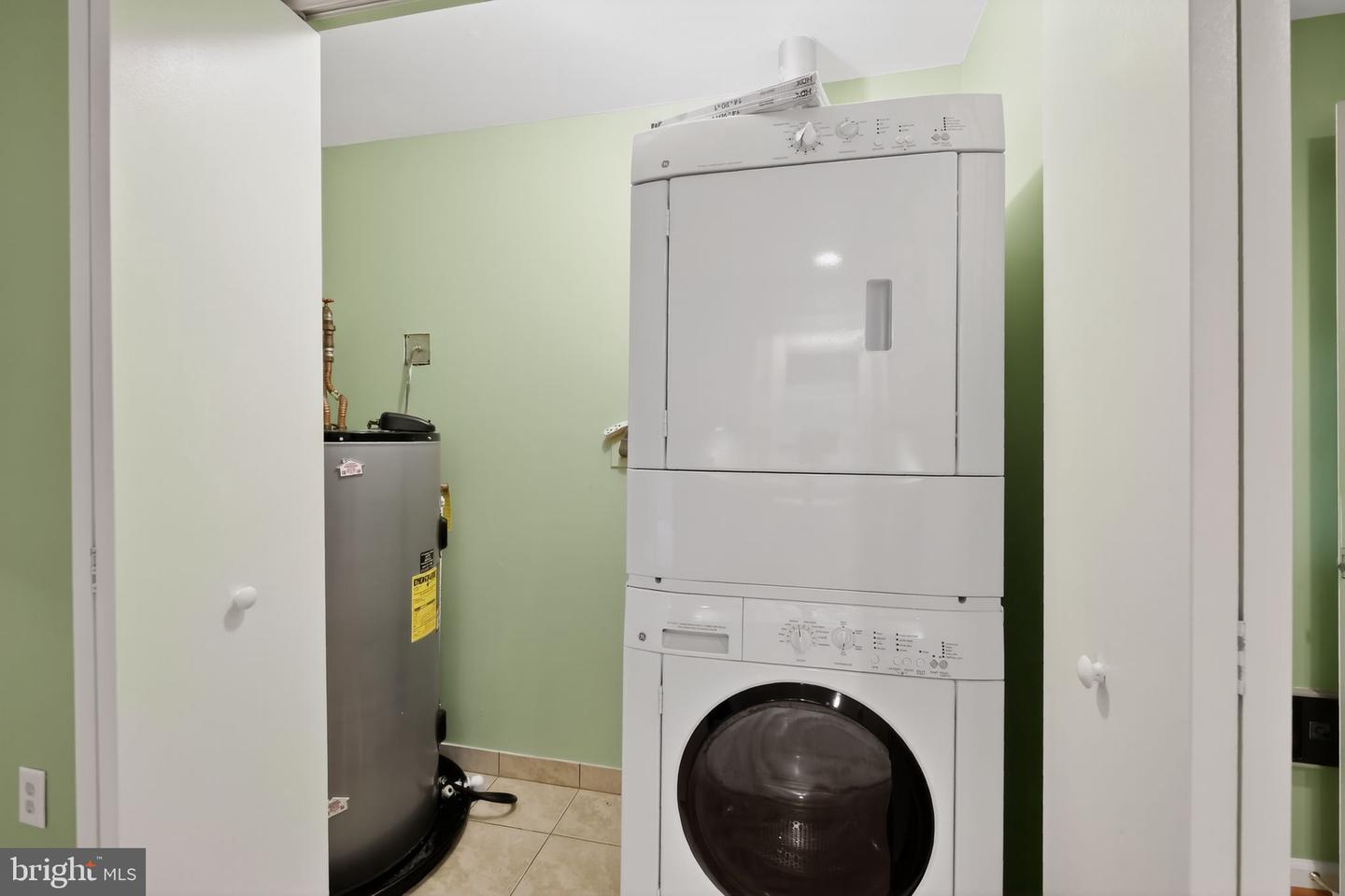 1251 LAKEVIEW DR, CROSS JUNCTION, Virginia 22625, 2 Bedrooms Bedrooms, ,2 BathroomsBathrooms,Residential,For sale,1251 LAKEVIEW DR,VAFV2037098 MLS # VAFV2037098