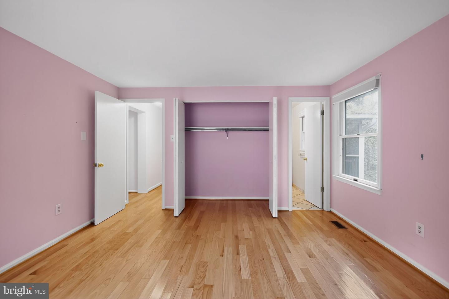 1251 LAKEVIEW DR, CROSS JUNCTION, Virginia 22625, 2 Bedrooms Bedrooms, ,2 BathroomsBathrooms,Residential,For sale,1251 LAKEVIEW DR,VAFV2037098 MLS # VAFV2037098