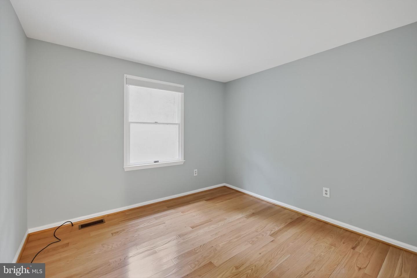 1251 LAKEVIEW DR, CROSS JUNCTION, Virginia 22625, 2 Bedrooms Bedrooms, ,2 BathroomsBathrooms,Residential,For sale,1251 LAKEVIEW DR,VAFV2037098 MLS # VAFV2037098