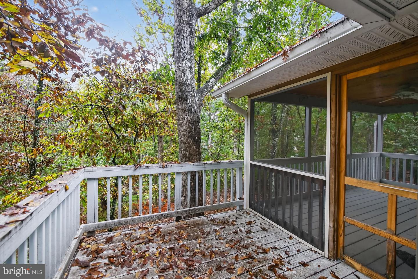 1251 LAKEVIEW DR, CROSS JUNCTION, Virginia 22625, 2 Bedrooms Bedrooms, ,2 BathroomsBathrooms,Residential,For sale,1251 LAKEVIEW DR,VAFV2037098 MLS # VAFV2037098