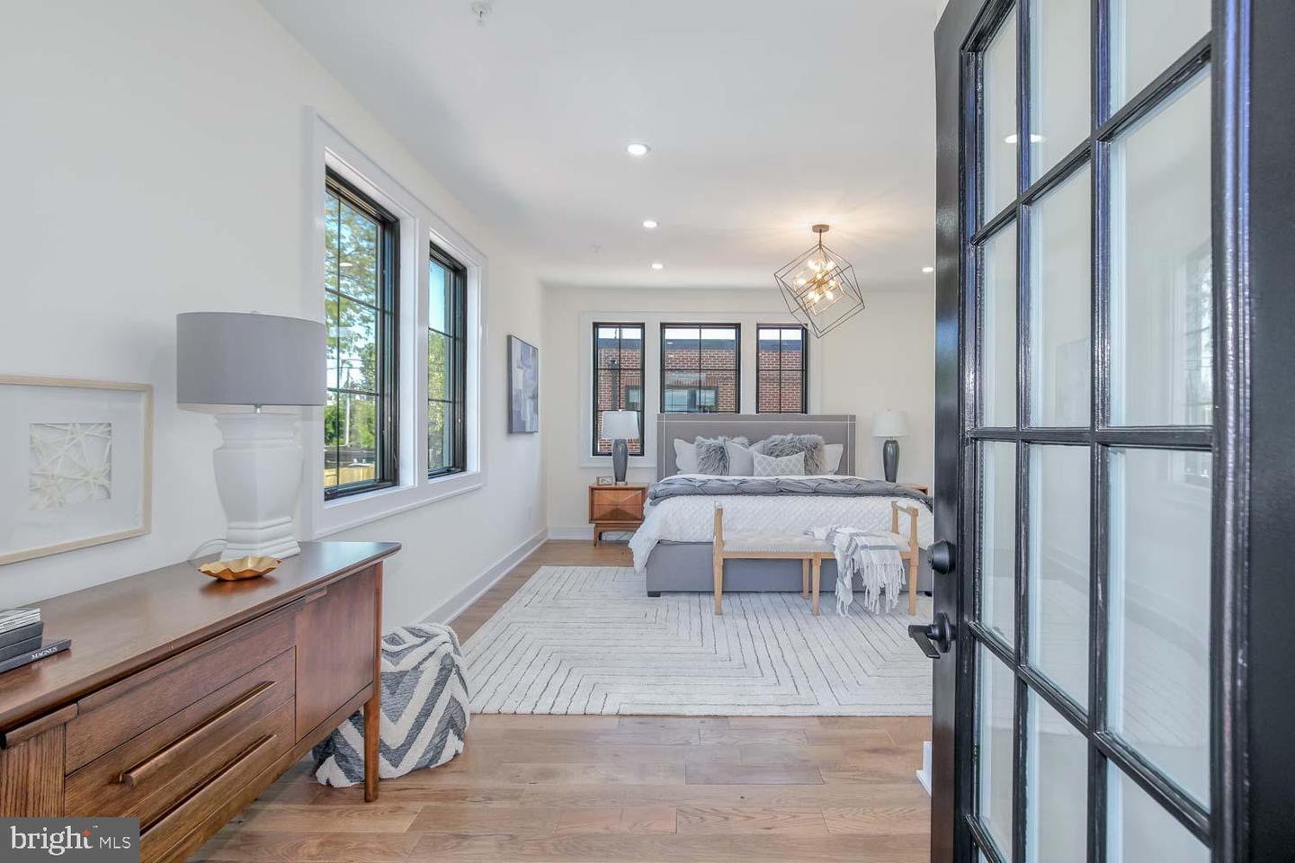 1680 EBENEZER CT SE, WASHINGTON, District Of Columbia 20003, 4 Bedrooms Bedrooms, ,4 BathroomsBathrooms,Residential,For sale,1680 EBENEZER CT SE,DCDC2224602 MLS # DCDC2224602