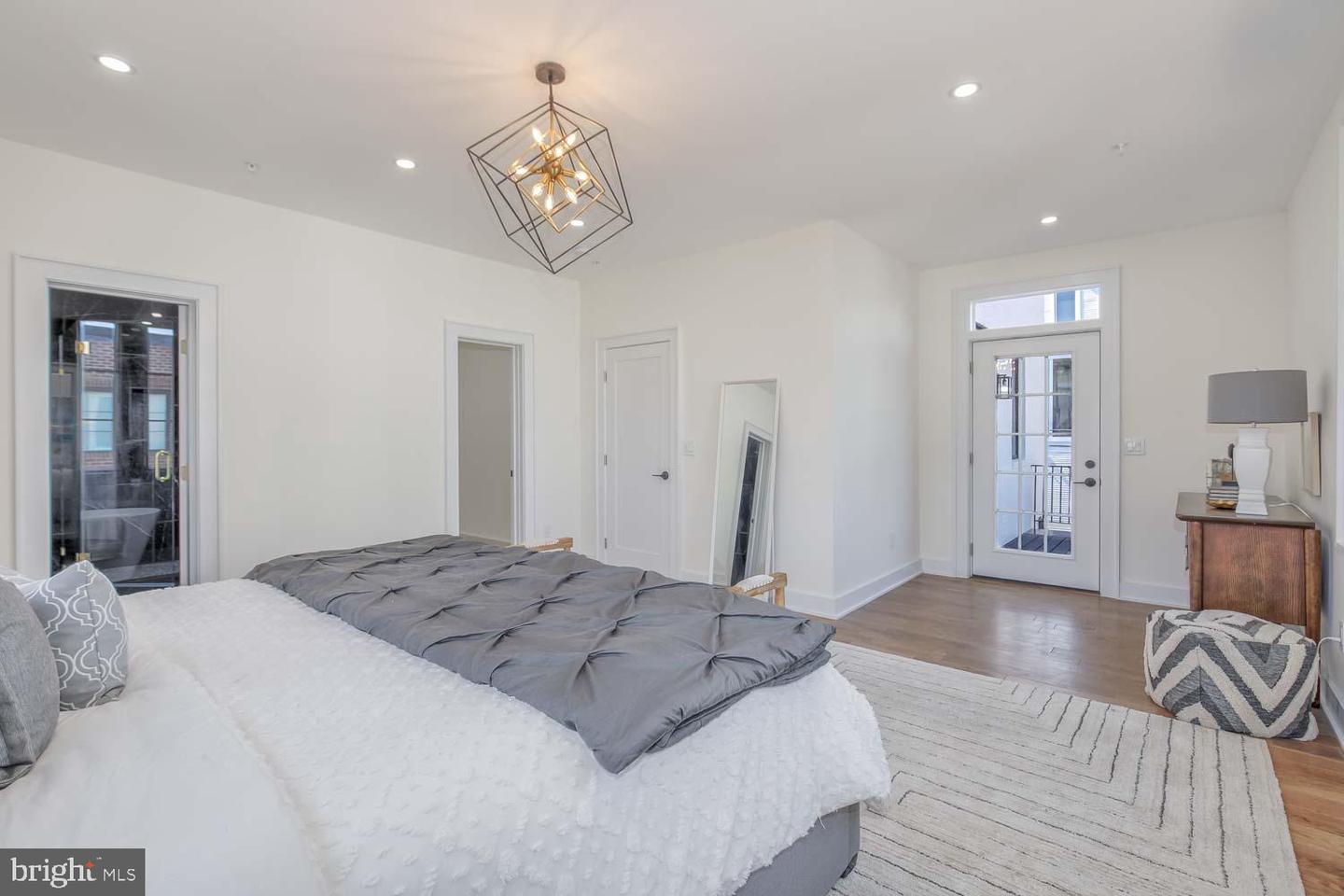 1680 EBENEZER CT SE, WASHINGTON, District Of Columbia 20003, 4 Bedrooms Bedrooms, ,4 BathroomsBathrooms,Residential,For sale,1680 EBENEZER CT SE,DCDC2224602 MLS # DCDC2224602
