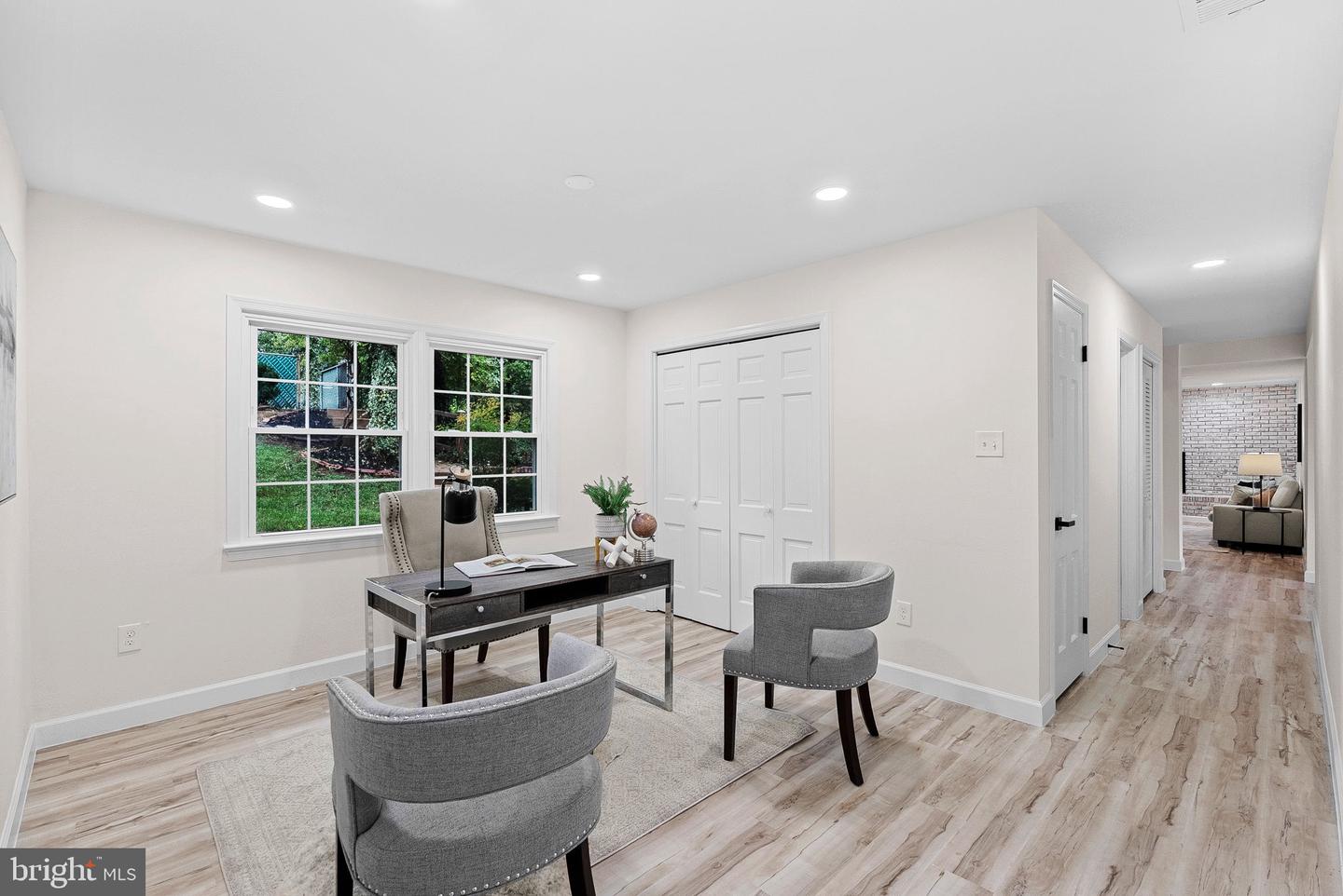 5924 JANE WAY, ALEXANDRIA, Virginia 22310, 5 Bedrooms Bedrooms, ,2 BathroomsBathrooms,Residential,For sale,5924 JANE WAY,VAFX2269702 MLS # VAFX2269702