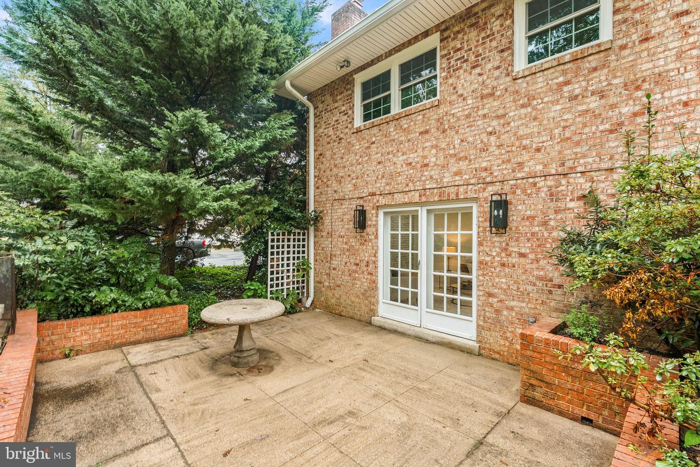 5924 JANE WAY, ALEXANDRIA, Virginia 22310, 5 Bedrooms Bedrooms, ,2 BathroomsBathrooms,Residential,For sale,5924 JANE WAY,VAFX2269702 MLS # VAFX2269702