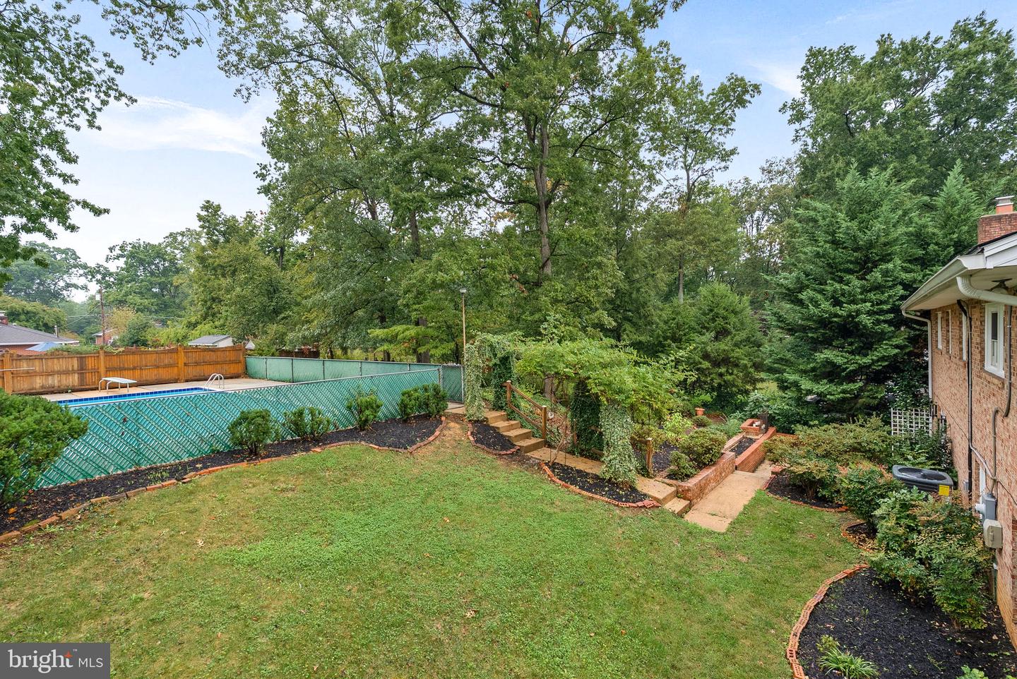 5924 JANE WAY, ALEXANDRIA, Virginia 22310, 5 Bedrooms Bedrooms, ,2 BathroomsBathrooms,Residential,For sale,5924 JANE WAY,VAFX2269702 MLS # VAFX2269702