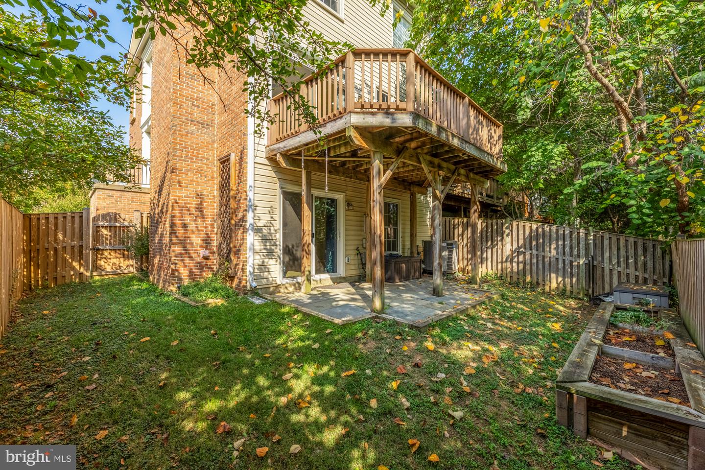 3015 FALLSWOOD GLEN CT, FALLS CHURCH, Virginia 22044, 3 Bedrooms Bedrooms, ,2 BathroomsBathrooms,Residential,For sale,3015 FALLSWOOD GLEN CT,VAFX2269706 MLS # VAFX2269706