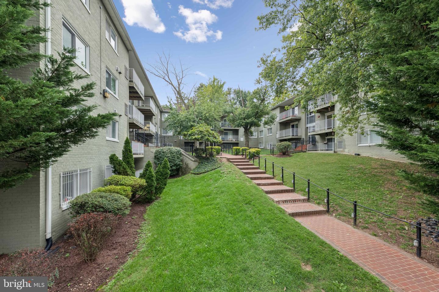 4473 B ST SE #T1, WASHINGTON, District Of Columbia 20019, 2 Bedrooms Bedrooms, 3 Rooms Rooms,1 BathroomBathrooms,Residential,For sale,4473 B ST SE #T1,DCDC2224674 MLS # DCDC2224674