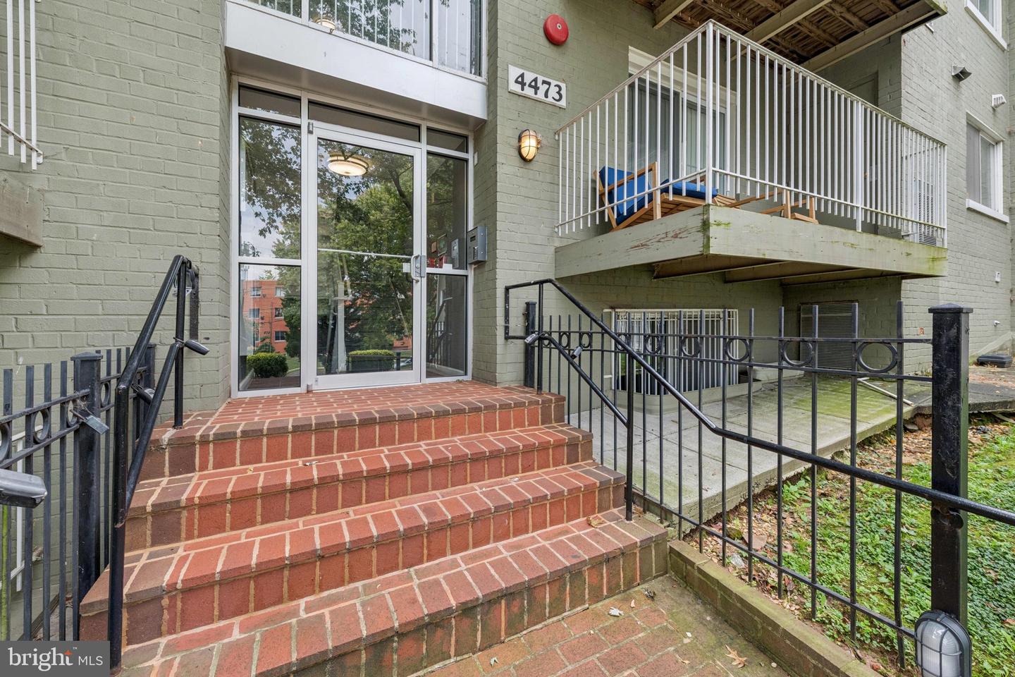 4473 B ST SE #T1, WASHINGTON, District Of Columbia 20019, 2 Bedrooms Bedrooms, 3 Rooms Rooms,1 BathroomBathrooms,Residential,For sale,4473 B ST SE #T1,DCDC2224674 MLS # DCDC2224674