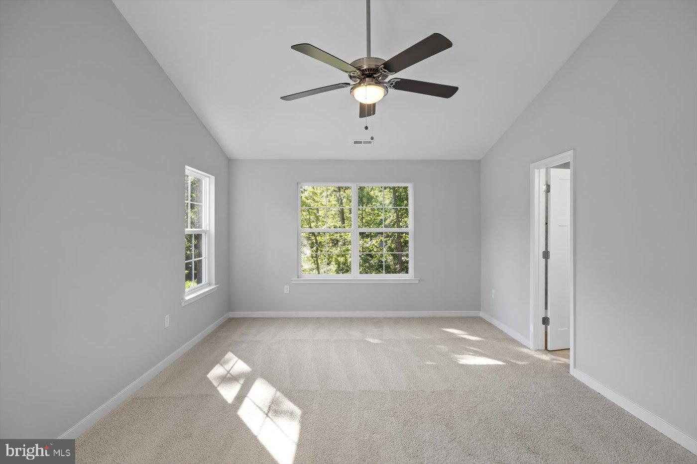 327 YORKTOWN BLVD, LOCUST GROVE, Virginia 22508, 5 Bedrooms Bedrooms, ,2 BathroomsBathrooms,Residential,For sale,327 YORKTOWN BLVD,VAOR2012416 MLS # VAOR2012416