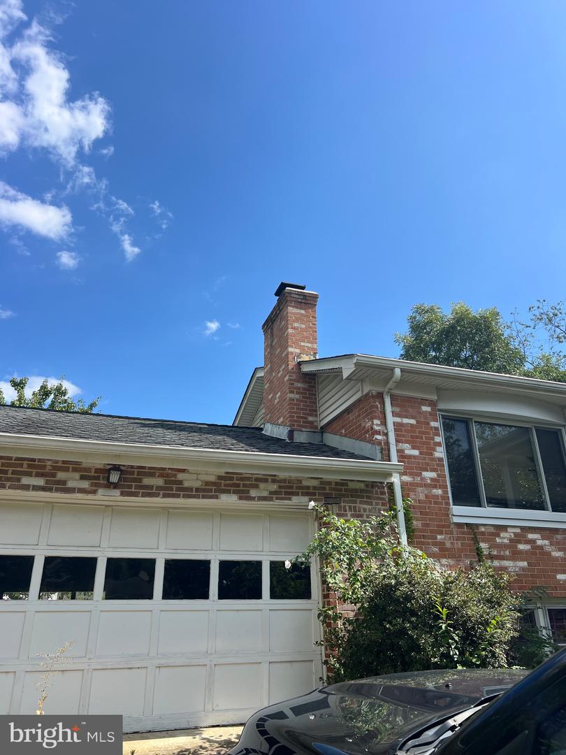 14303 CHESTERFIELD DR, WOODBRIDGE, Virginia 22191, 3 Bedrooms Bedrooms, ,2 BathroomsBathrooms,Residential,For sale,14303 CHESTERFIELD DR,VAPW2104962 MLS # VAPW2104962