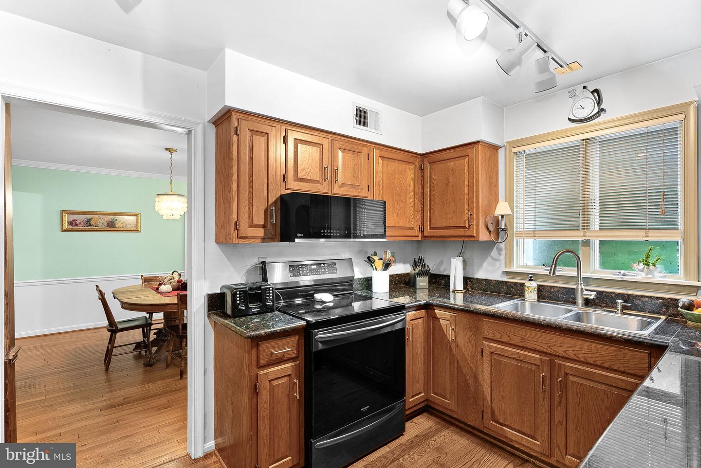 420 W H ST W, PURCELLVILLE, Virginia 20132, 4 Bedrooms Bedrooms, ,3 BathroomsBathrooms,Residential,For sale,420 W H ST W,VALO2107820 MLS # VALO2107820