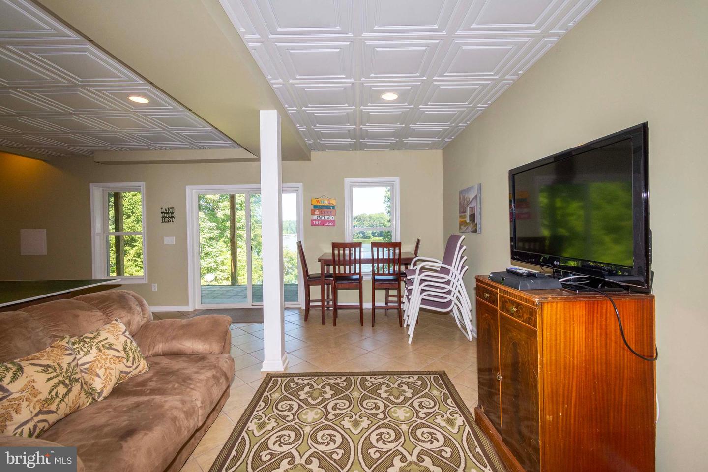 393 MOUNTAIN VW, MINERAL, Virginia 23117, 5 Bedrooms Bedrooms, 10 Rooms Rooms,3 BathroomsBathrooms,Residential,For sale,393 MOUNTAIN VW,VALA2008660 MLS # VALA2008660