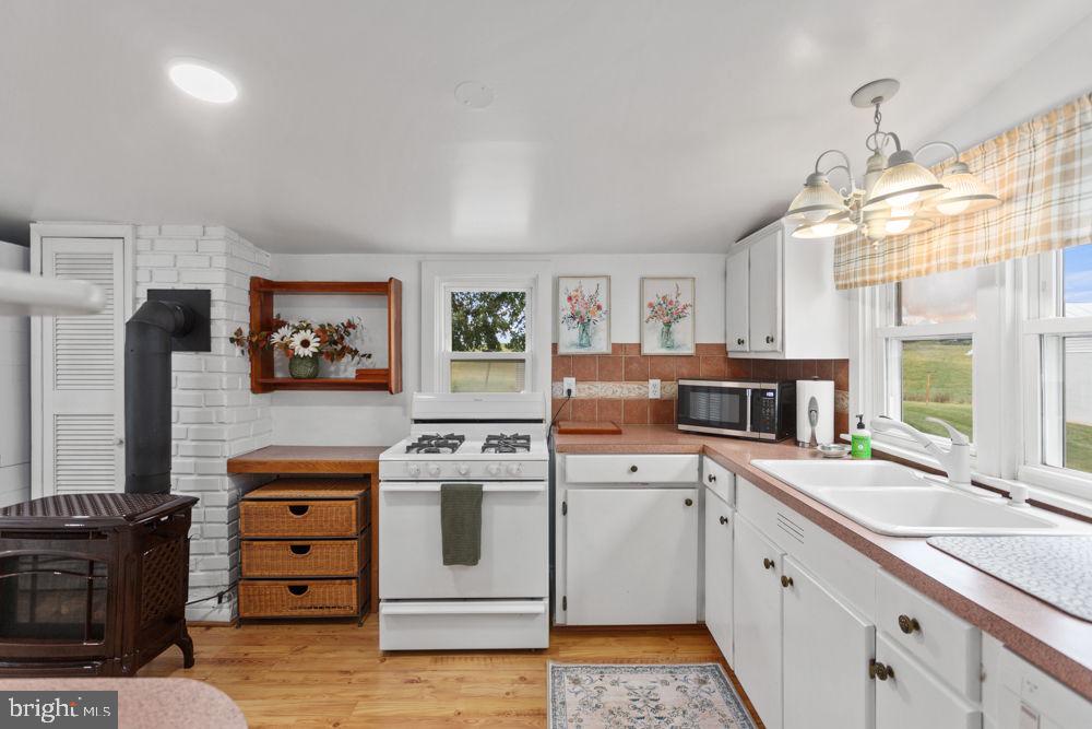 1533 CONCORD CHURCH RD, TIMBERVILLE, Virginia 22853, 3 Bedrooms Bedrooms, ,1 BathroomBathrooms,Residential,For sale,1533 CONCORD CHURCH RD,VARO2002614 MLS # VARO2002614