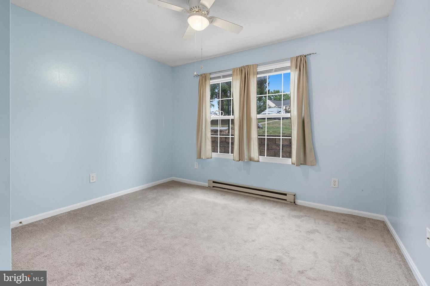 4065 ROSE BUD CT, EDINBURG, Virginia 22824, 1 Bedroom Bedrooms, ,1 BathroomBathrooms,Residential,For sale,4065 ROSE BUD CT,VASH2012646 MLS # VASH2012646