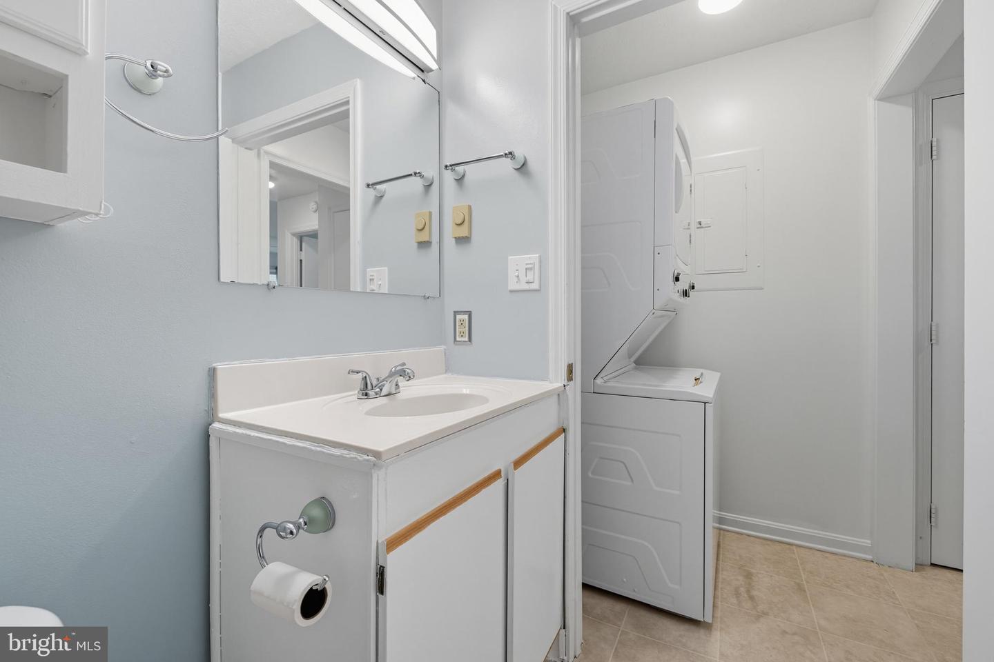 4065 ROSE BUD CT, EDINBURG, Virginia 22824, 1 Bedroom Bedrooms, ,1 BathroomBathrooms,Residential,For sale,4065 ROSE BUD CT,VASH2012646 MLS # VASH2012646