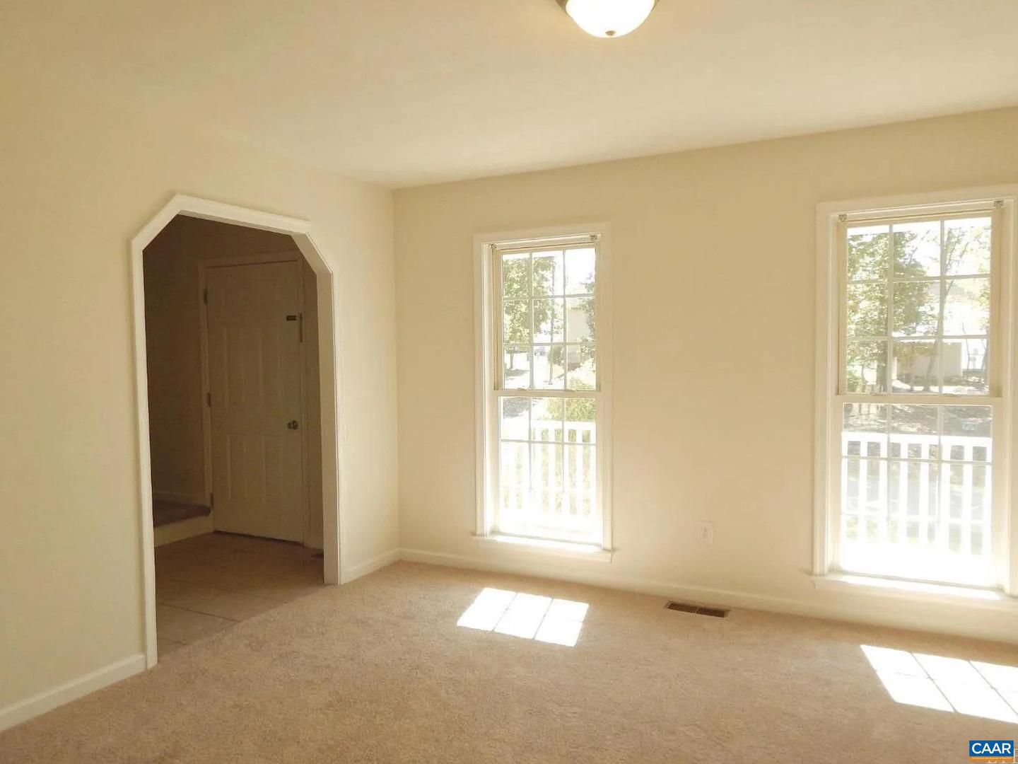 114 LAUREL WOOD DR, WAYNESBORO, Virginia 22980, 4 Bedrooms Bedrooms, ,2 BathroomsBathrooms,Residential,For sale,114 LAUREL WOOD DR,669477 MLS # 669477