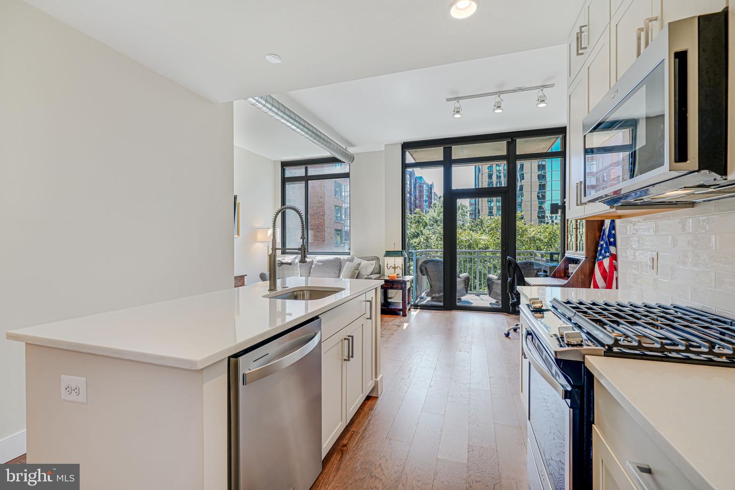 2000 CLARENDON BLVD #307, ARLINGTON, Virginia 22201, 1 Bedroom Bedrooms, ,1 BathroomBathrooms,Residential,For sale,2000 CLARENDON BLVD #307,VAAR2064284 MLS # VAAR2064284 2000 CLARENDON BLVD #307, ARLINGTON, Virginia 22201, 1 Bedroom Bedrooms, ,1 BathroomBathrooms,Residential,For sale,2000 CLARENDON BLVD #307,VAAR2064284 MLS # VAAR2064284