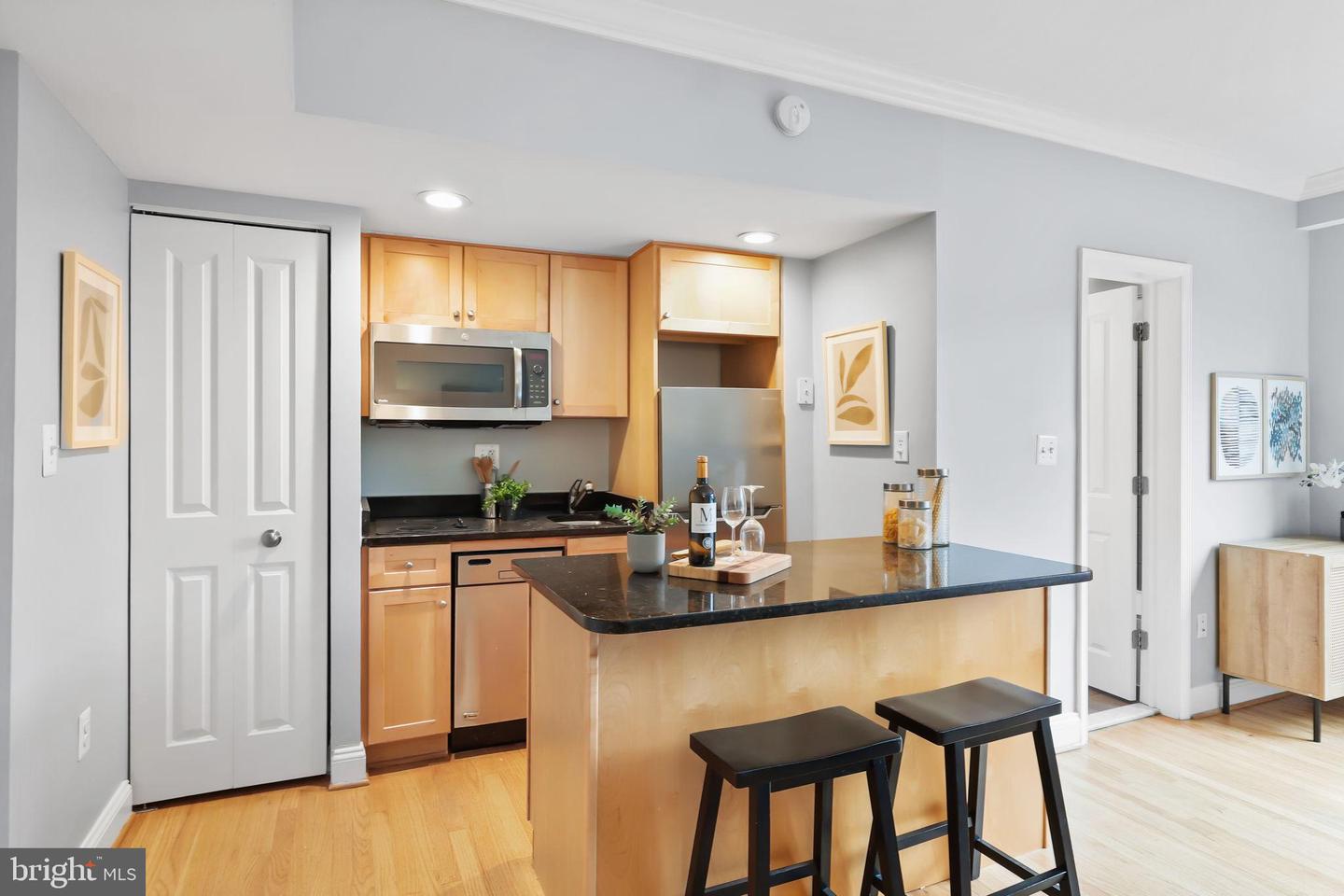 1701 16TH ST NW #706, WASHINGTON, District Of Columbia 20009, 1 Room Rooms,1 BathroomBathrooms,Residential,For sale,1701 16TH ST NW #706,DCDC2224730 MLS # DCDC2224730