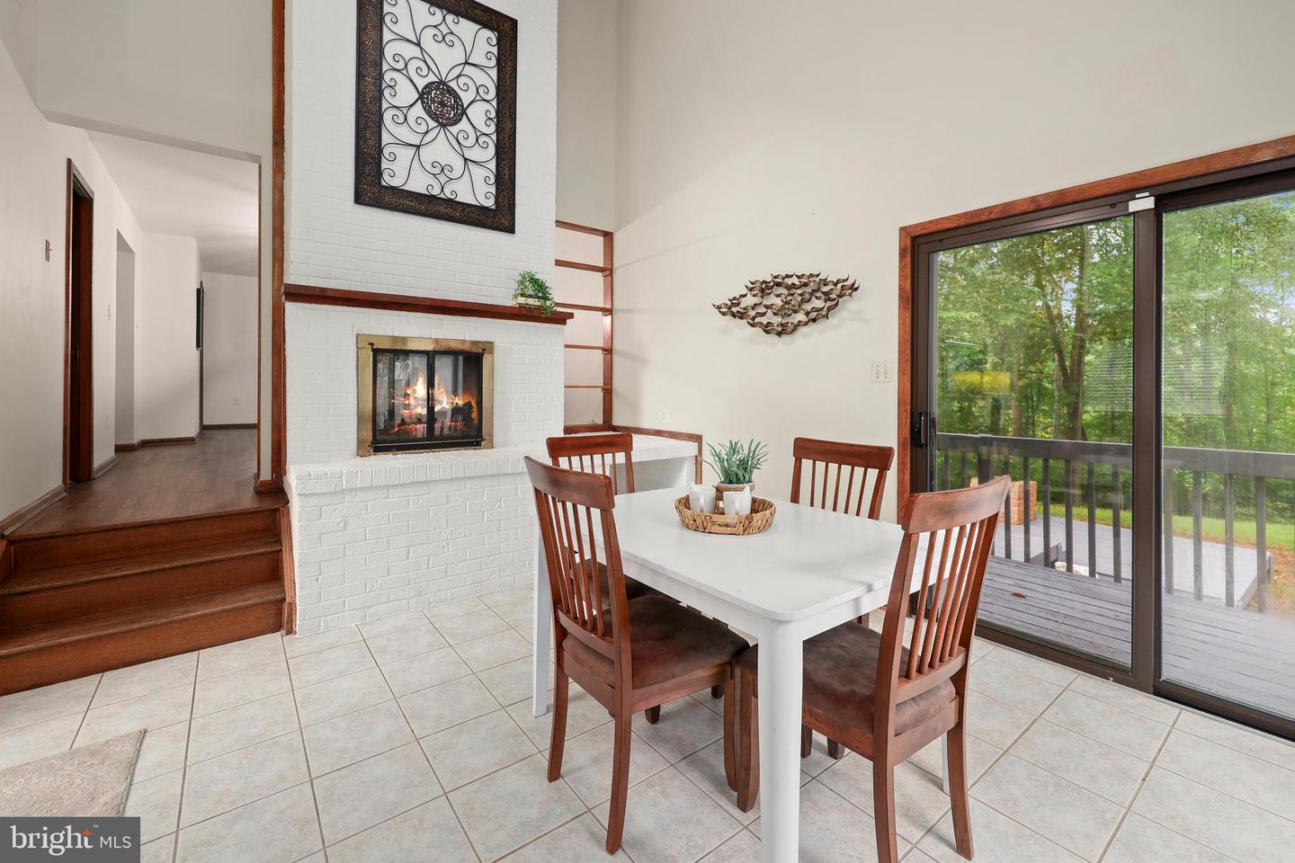 6011 OCCOQUAN FOREST DR, MANASSAS, Virginia 20112, 3 Bedrooms Bedrooms, ,2 BathroomsBathrooms,Residential,For sale,6011 OCCOQUAN FOREST DR,VAPW2104980 MLS # VAPW2104980