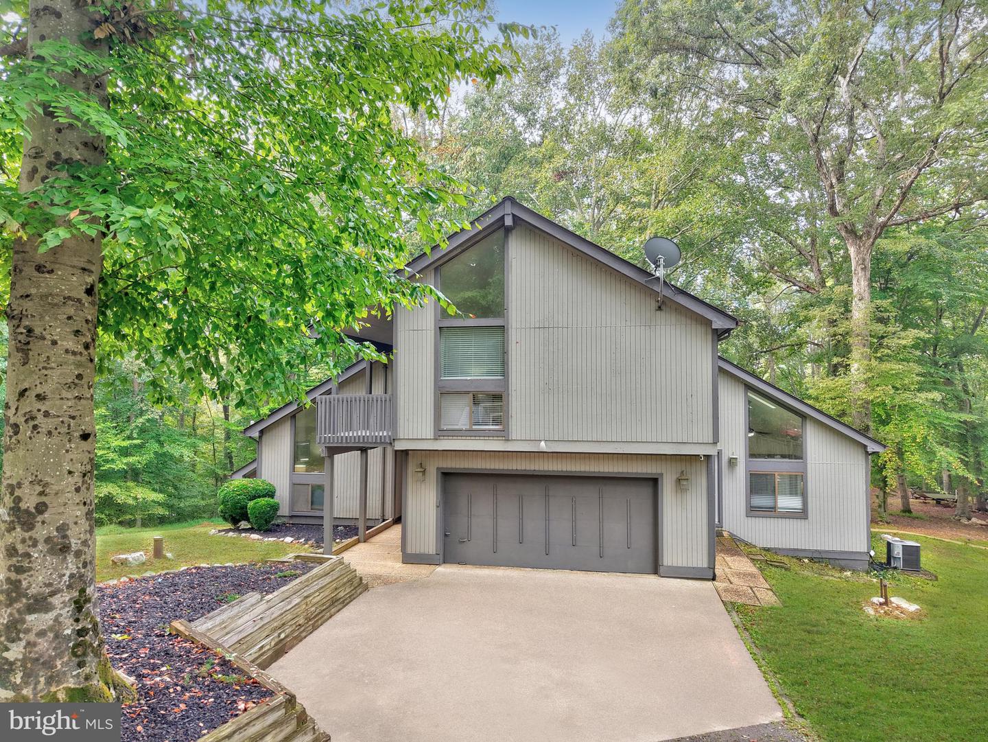 6011 OCCOQUAN FOREST DR, MANASSAS, Virginia 20112, 3 Bedrooms Bedrooms, ,2 BathroomsBathrooms,Residential,For sale,6011 OCCOQUAN FOREST DR,VAPW2104980 MLS # VAPW2104980