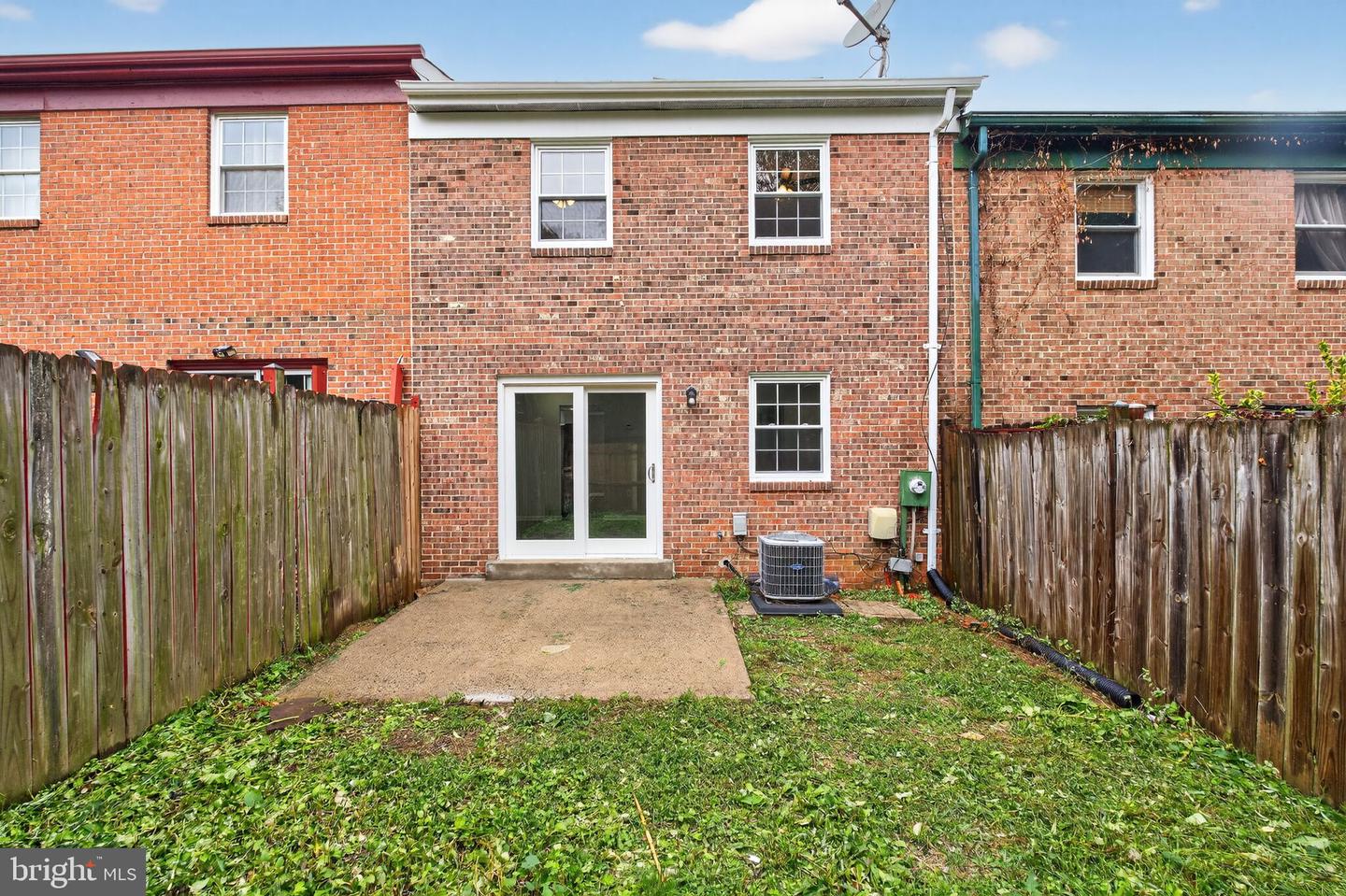 7419 LARNE LN, LORTON, Virginia 22079, 3 Bedrooms Bedrooms, ,2 BathroomsBathrooms,Residential,For sale,7419 LARNE LN,VAFX2269776 MLS # VAFX2269776