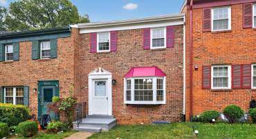 7419 LARNE LN, LORTON, Virginia 22079, 3 Bedrooms Bedrooms, ,2 BathroomsBathrooms,Residential,For sale,7419 LARNE LN,VAFX2269776 MLS # VAFX2269776