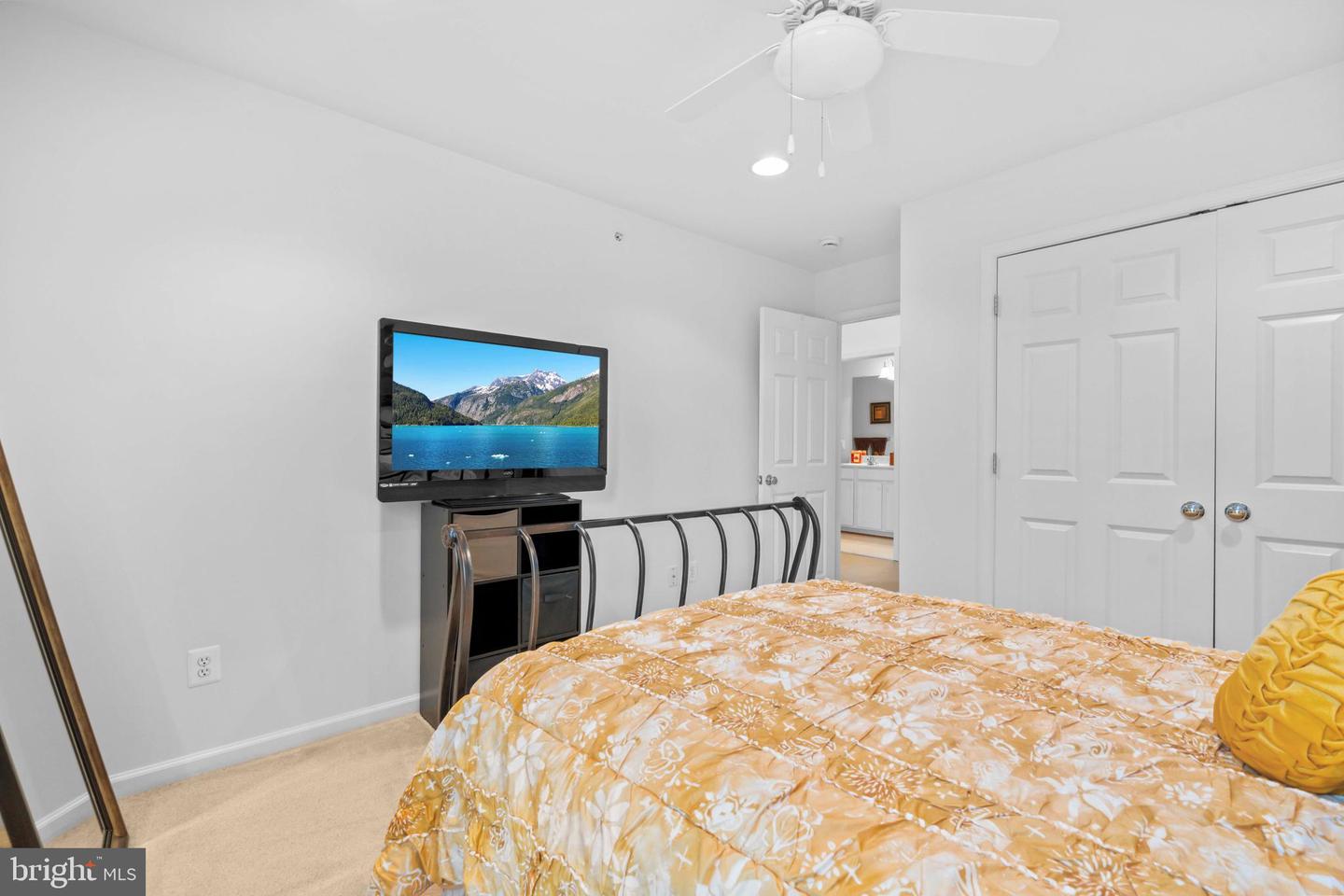 16820 NUTTAL OAK PL, WOODBRIDGE, Virginia 22191, 3 Bedrooms Bedrooms, ,2 BathroomsBathrooms,Residential,For sale,16820 NUTTAL OAK PL,VAPW2104944 MLS # VAPW2104944