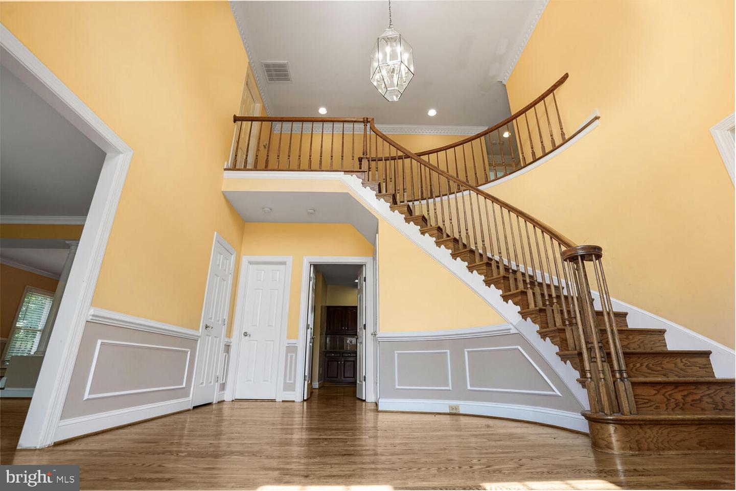 7204 QUIET CV, ANNANDALE, Virginia 22003, 4 Bedrooms Bedrooms, ,4 BathroomsBathrooms,Residential,For sale,7204 QUIET CV,VAFX2269784 MLS # VAFX2269784