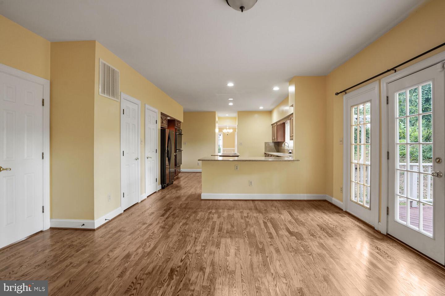 7204 QUIET CV, ANNANDALE, Virginia 22003, 4 Bedrooms Bedrooms, ,4 BathroomsBathrooms,Residential,For sale,7204 QUIET CV,VAFX2269784 MLS # VAFX2269784