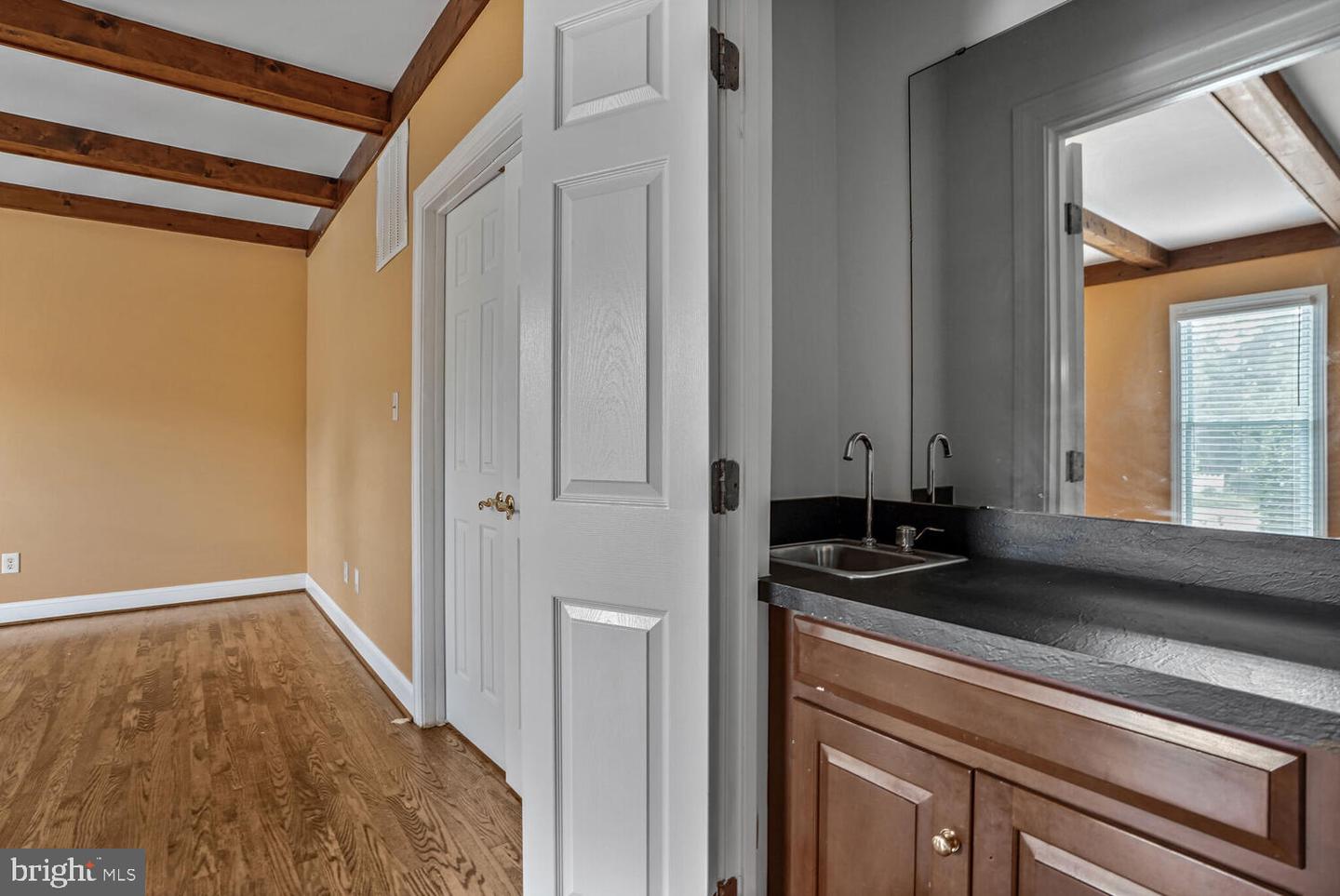 7204 QUIET CV, ANNANDALE, Virginia 22003, 4 Bedrooms Bedrooms, ,4 BathroomsBathrooms,Residential,For sale,7204 QUIET CV,VAFX2269784 MLS # VAFX2269784