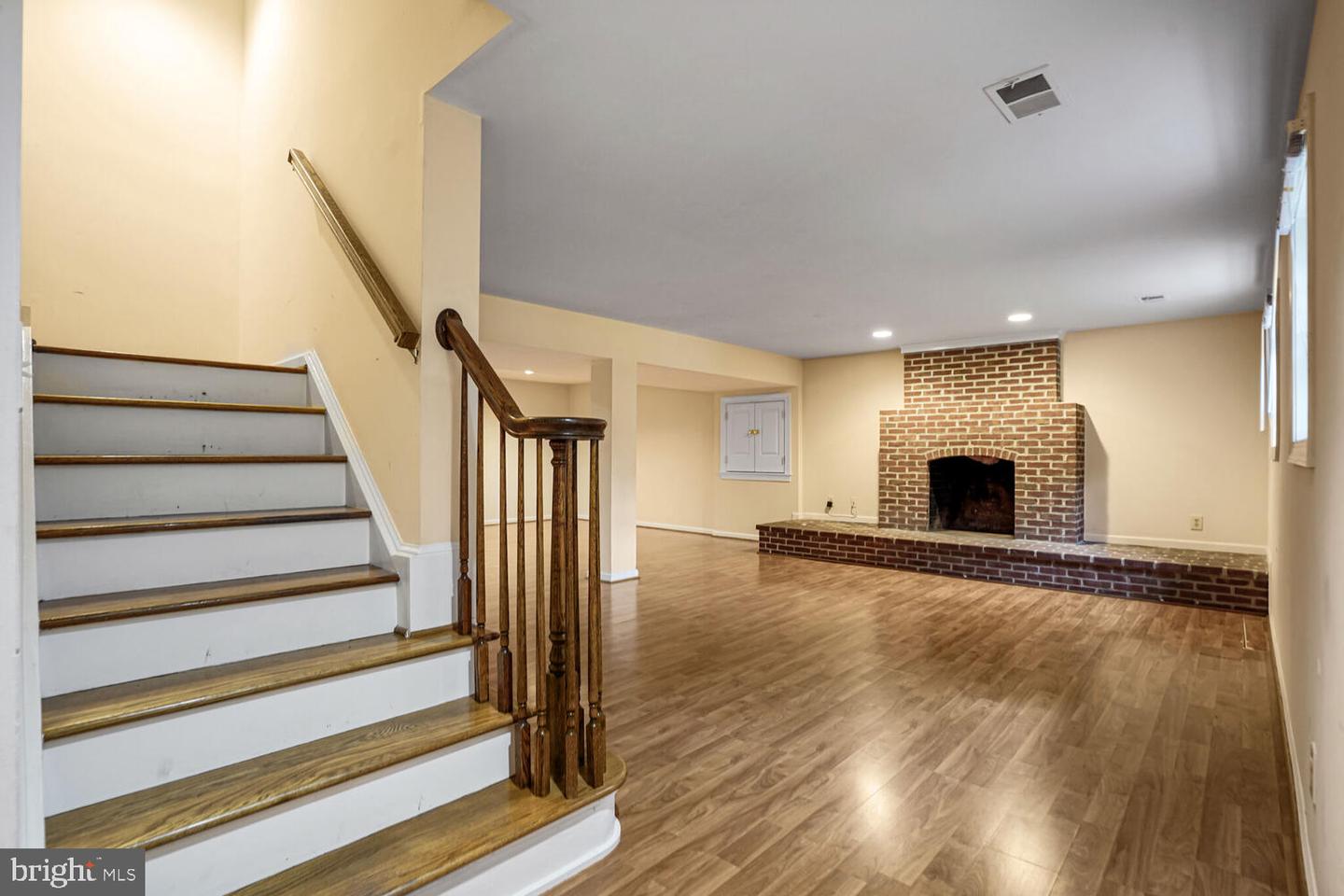 7204 QUIET CV, ANNANDALE, Virginia 22003, 4 Bedrooms Bedrooms, ,4 BathroomsBathrooms,Residential,For sale,7204 QUIET CV,VAFX2269784 MLS # VAFX2269784