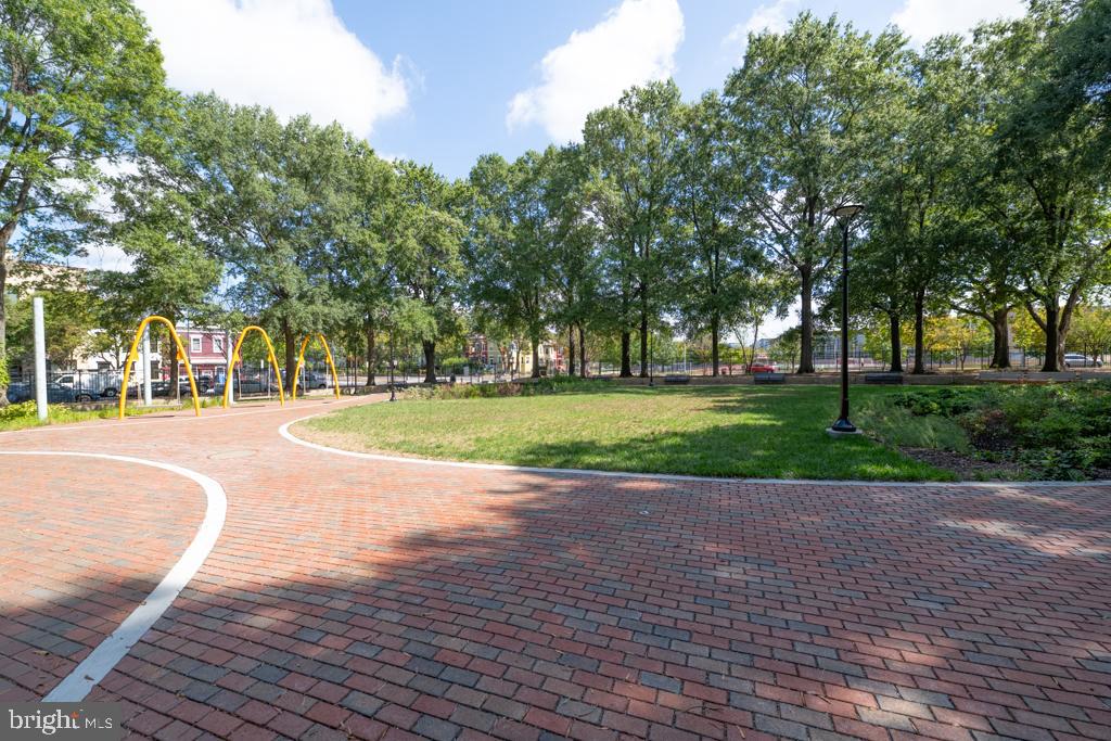 1242 NEW JERSEY AVE NW, WASHINGTON, District Of Columbia 20001, 4 Bedrooms Bedrooms, ,4 BathroomsBathrooms,Residential,For sale,1242 NEW JERSEY AVE NW,DCDC2224712 MLS # DCDC2224712